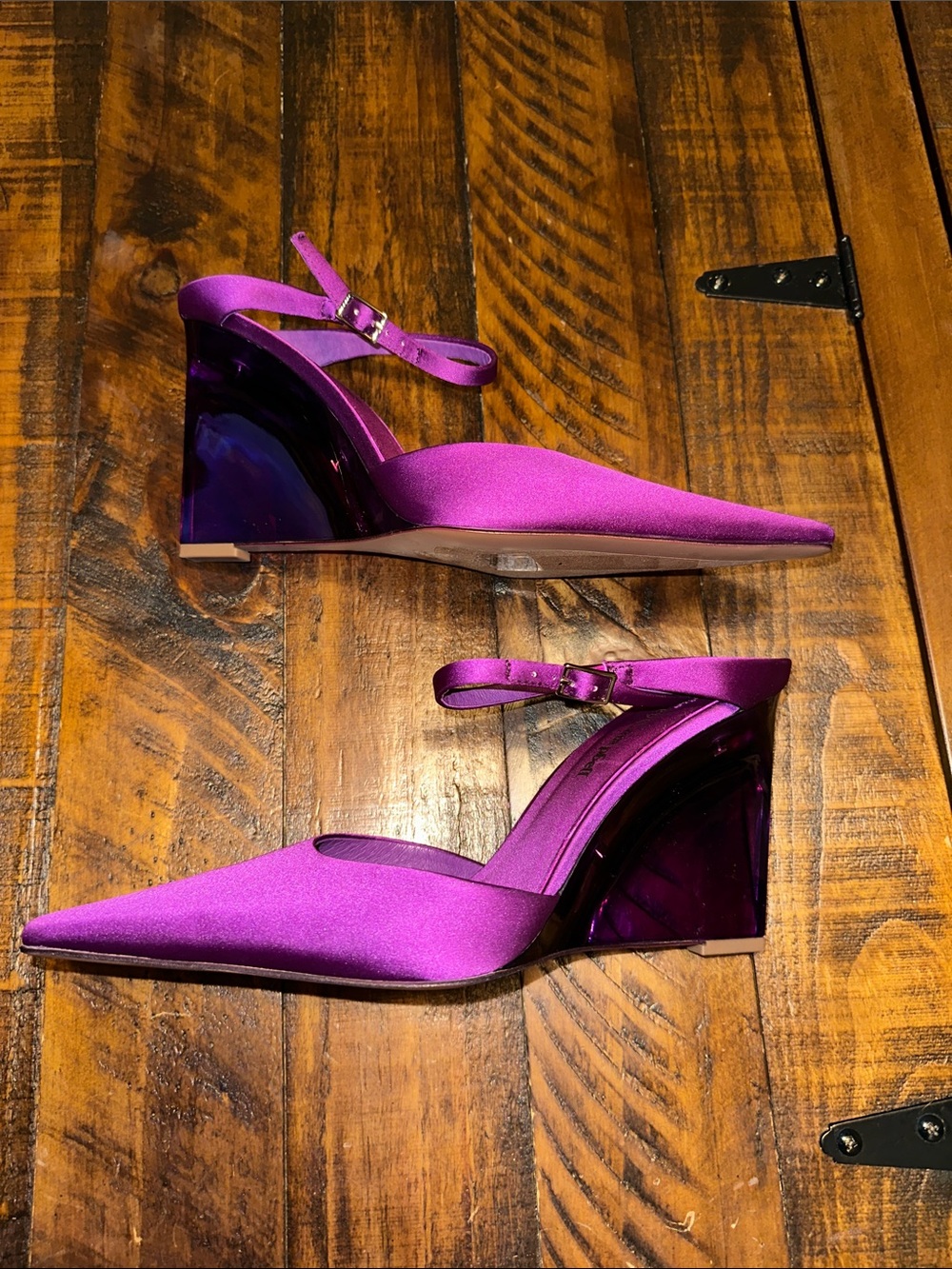 Jeffrey Campbell Fuchsia Satin Translucent Wedge Pumps - Size 7.5 NWOB - Picture 4 of 7